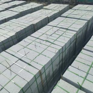 邯郸 芝麻白1.8公分火烧300*600地铺，清仓大甩卖