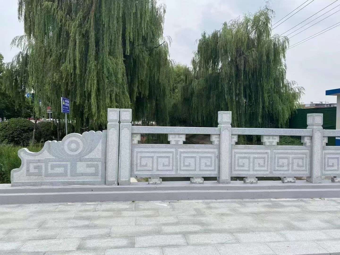 邯郸 芝麻灰桥栏杆、河道栏杆安装效果